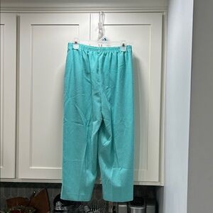 Vintage Nikki Gingham Teal Capris. NOS